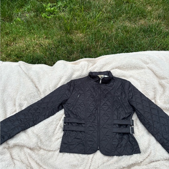 Burberry Black Quilted Puffer Jacket - Picture 1 of 4